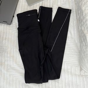 Lululemon fast and free high-rise fleece tight - size 2